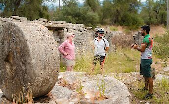 Exploring ancient ruins. CC:Kleomenis Koufaliotis