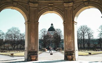 Building in the English garden, Munich, Germany. Mohdhammad@Unsplash