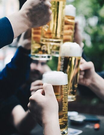 Glasses of German beer, Germany. Desrecits@Unsplash