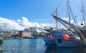 Buoys on boats in Zadar, Croatia. Unsplash:Kristina Kutlesa