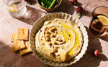 Fresh hummus. Unsplash:Natalie Behn