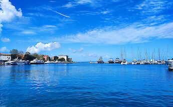 Rows of boats, Zadar, Croatia. Unsplash:Kristina Kutlesa