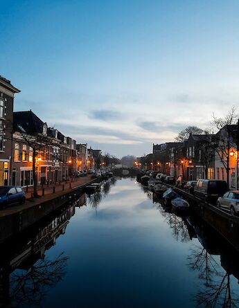 Streetlights in Haarlem, Holland. Unsplash:Mark de Jong