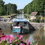 Fleur sailing through a small lock