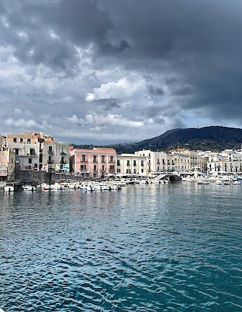 Seafront in Lipani, Italy. Unsplash:Razvan Horhat