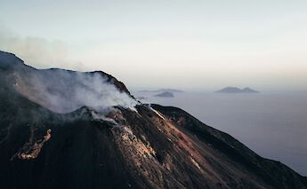 Top of the volcano on Lipani, Italy. Unsplash:Gianluca Baio