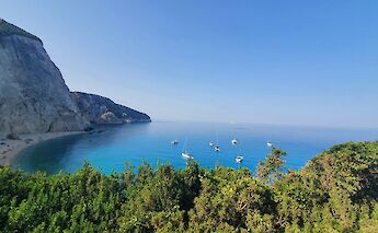 Boats on the sea, Lefkada, Greece. Mrs Pebble@Unsplash
