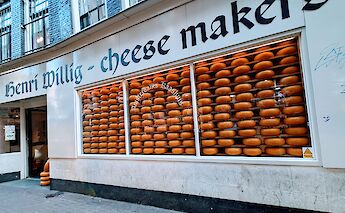 Traditional Dutch cheese in Holland ©Tripsite