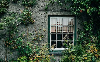 Cottage window at Beatrix Potter's home, Hill Top. GregWillson@unsplash