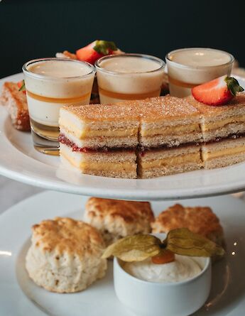 Traditional afternoon tea. Clement Proust@pexels