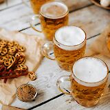 Craft beer and pretzels. Katerynah Liznitsova@Unsplash