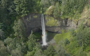 Latourell Falls, Oregon, USA. CC:Ebike Multnomah Falls