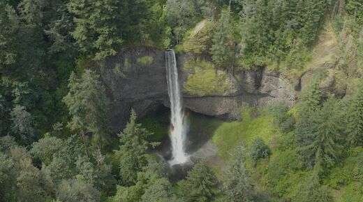 Latourell Falls, Oregon, USA. CC:Ebike Multnomah Falls