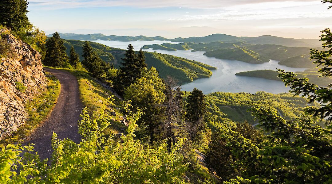 Beautiful Lake Palstira. toABB