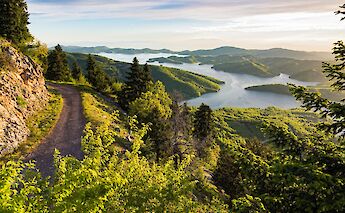 Beautiful Lake Palstira. toABB