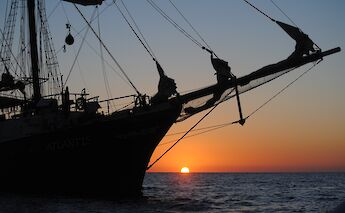 Sunset on the Atlantis. c-toIH