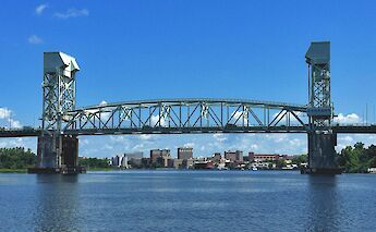 Cape Fear Memorial Bridge viewed from the river, Wilmington, North Carolina, USA. Unsplash@Josh Austin