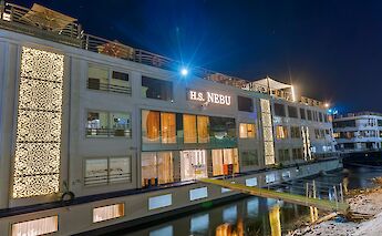 Nebu, Bike and Boat Tour