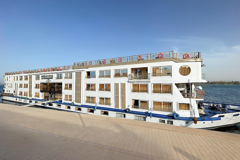 Nebu, Boat and Bike Tour