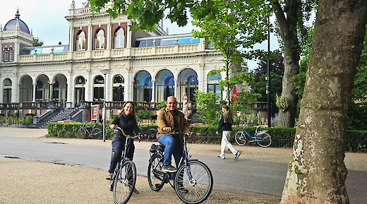 Bike tour of the Vondelpark, Amsterdam, Holland. CC:TO