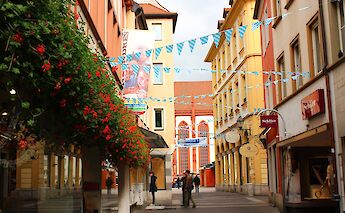 Colorful old town street in Franconia. KonstanzeSteiniger@flickr