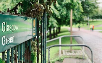 Entrance to Glasgow Green. Unsplash@Phil Reid