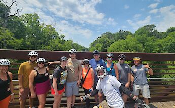 Bike tour group on the Mountains-to-Sea trail, Raleigh, USA. CC:TO