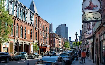 Boston North End, nicknamed 'Little Italy', Massachusetts, USA. Zoshua Colah@Unsplash