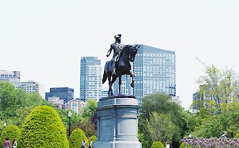 George Washington statue, Boston Public Gardens, Massachusetts, USA. Aubrey Odom@Unsplash