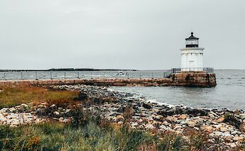 Bug Light in Portland, Maine, USA. Inera Isovic@Unsplash