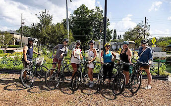 Bike tour group ready to explore Orlando, Florida, USA. CC:TO