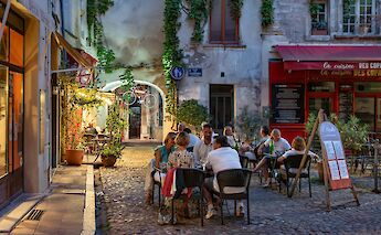 Café in the historic center of Avignon. JorgeFranganillo@flickr
