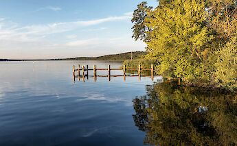 The lakes and waterways around Potsdam are a highlight of cycling through Brandenburg. wolfgangweiser@unsplash