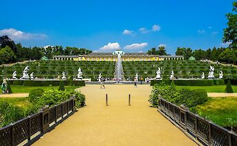 Sanssouci Palace and its terraced gardens in Potsdam. NikolaiKolosov@unsplash