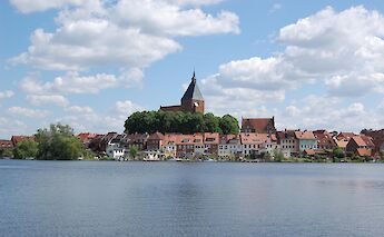 View of Mölln across the lake. Christianakohn@pixaaby