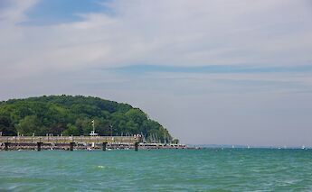 Travemünde's seaside promenade and pier. PhilippeOursel@unsplash