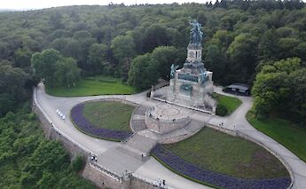 Niederwald Monument above Rüdesheim. toBBT