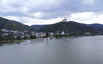 Marksburg Castle above Braubach. toBBT
