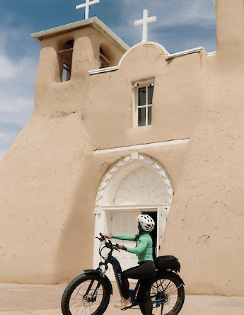 Outside a church on the Taos e-bike tour, New Mexico, USA. CC:TO
