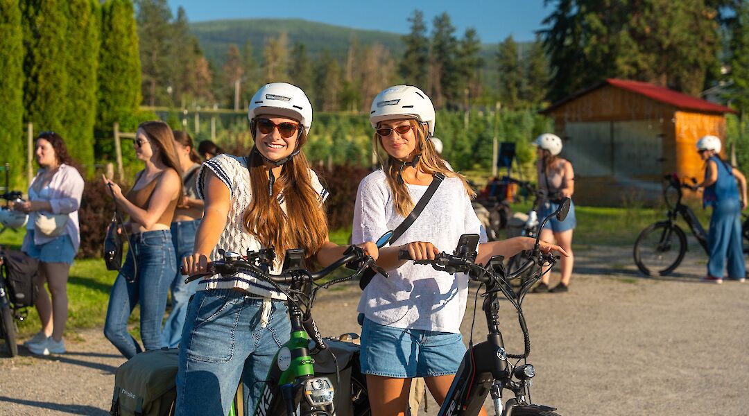 Leaving the winery on the e-bikes. CC:TO